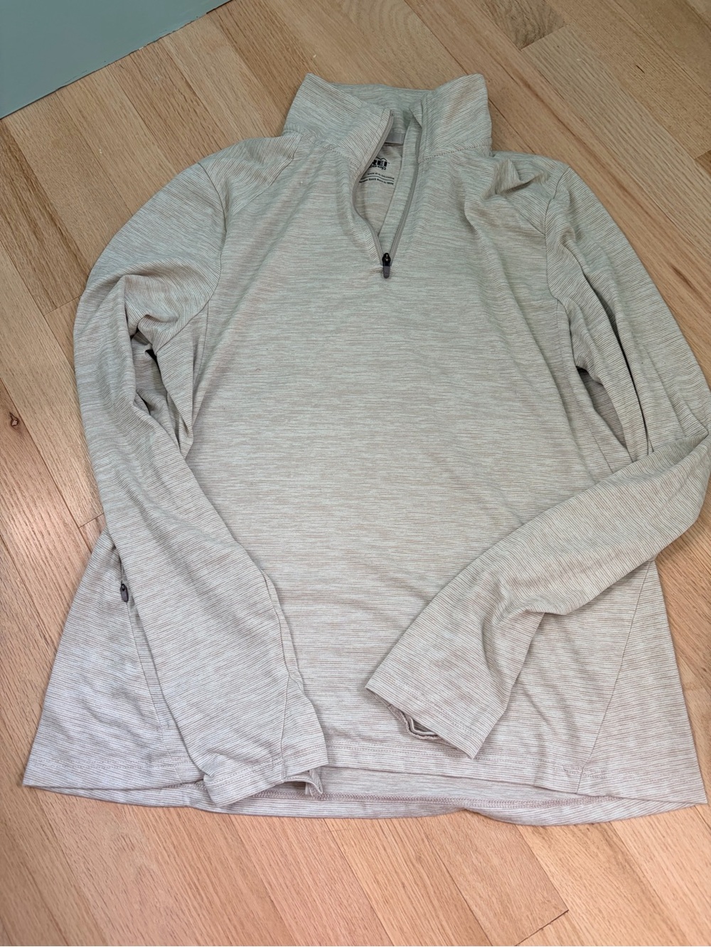REI Co-op Women’s Quarter Zip Performance Pullover Small Beige Athletic Top